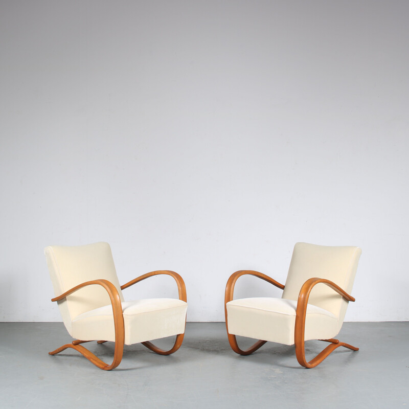 Pair of vintage armchairs by Jindrich Halabala for Up Zavody, Czech Republic 1930s