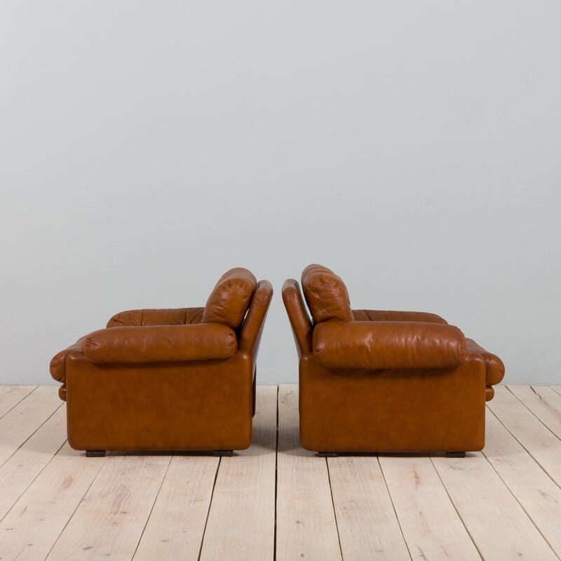 Pair of vintage Coronado armchairs in tan brown aniline leather by Tobia Scarpa for C&B, Italia 1960s