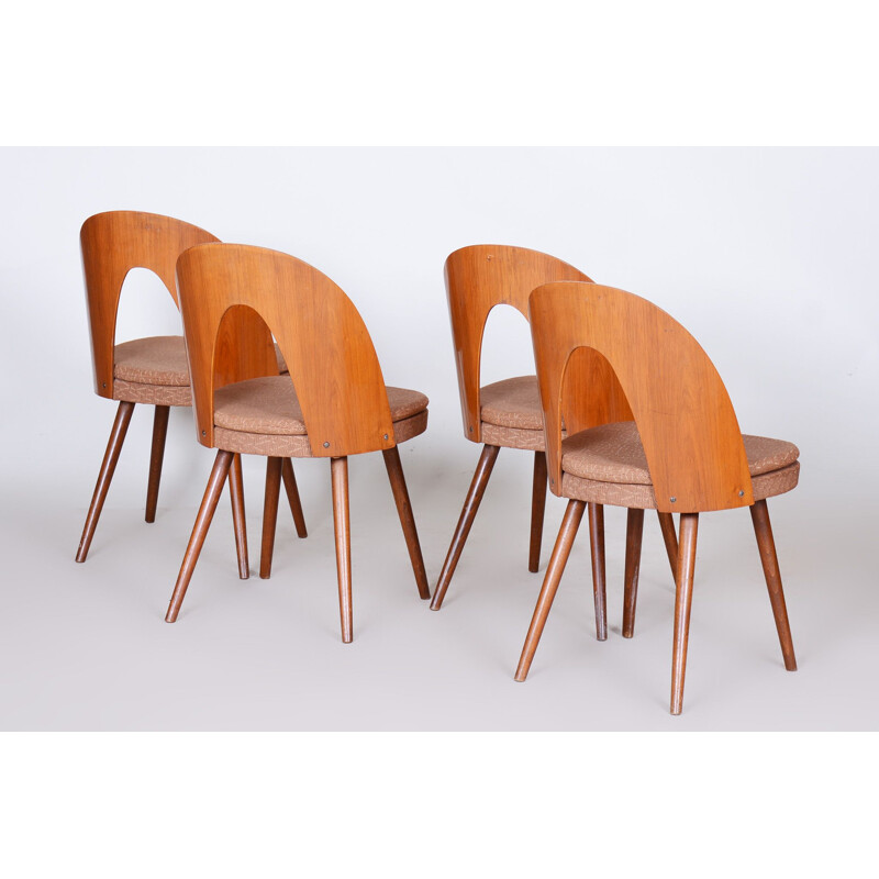Set van 4 vintage stoelen van Antonín Šuman, 1950