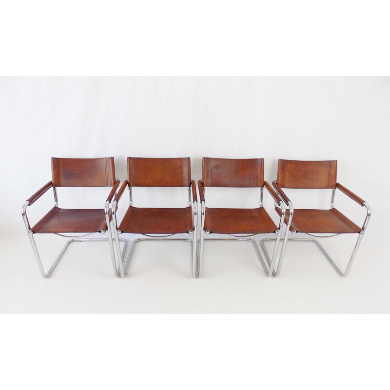 Set of 4 vintage Mg5 leather cantilever chairs by Matteo Grassi