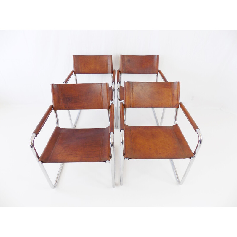 Set of 4 vintage Mg5 leather cantilever chairs by Matteo Grassi