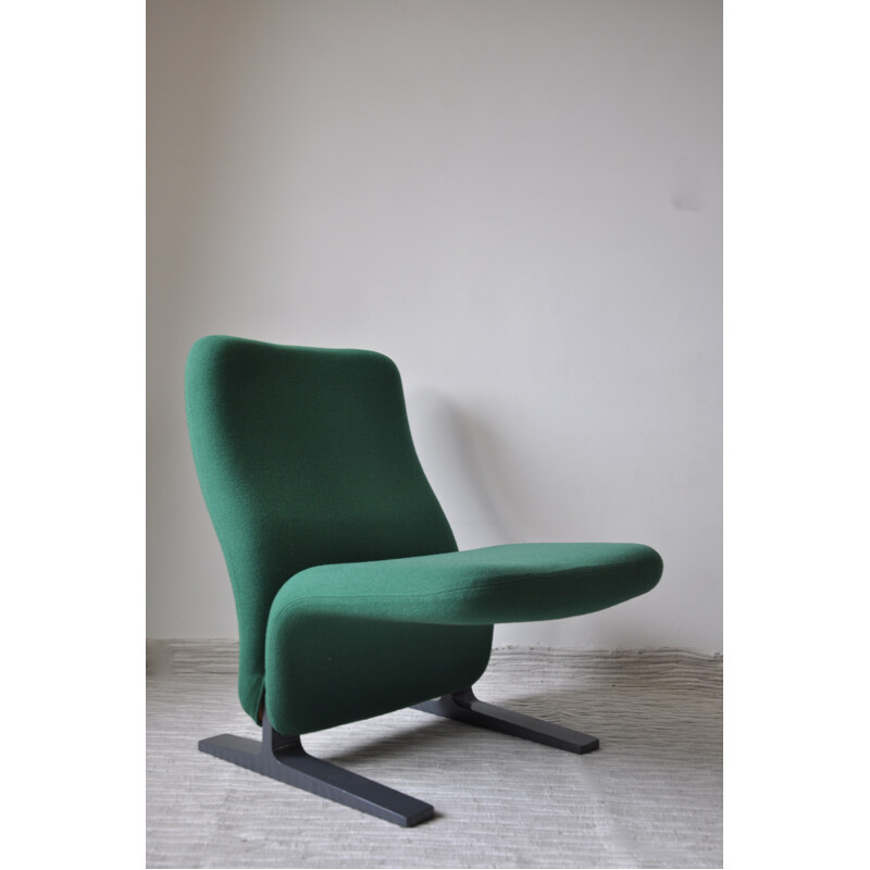 Armchair Artifort "Concorde" in green kvadrat fabric, Pierre PAULIN - 1960s