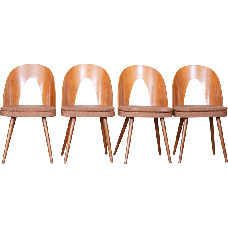 Set van 4 vintage stoelen van Antonín Šuman, 1950