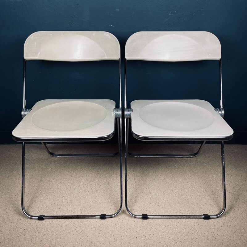 Pair of vintage folding chairs by Giancarlo Piretti for Castelli, Italy 1970