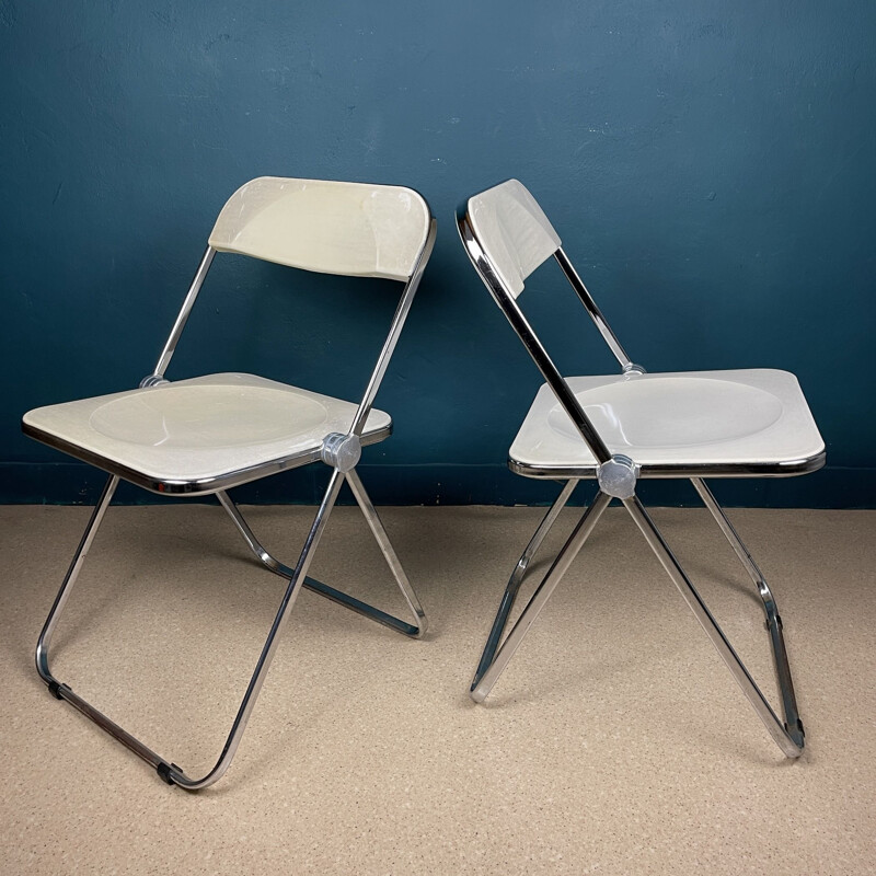 Pair of vintage folding chairs by Giancarlo Piretti for Castelli, Italy 1970