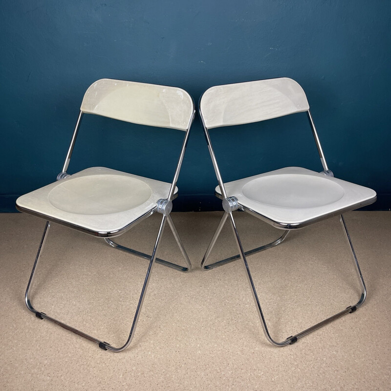 Pair of vintage folding chairs by Giancarlo Piretti for Castelli, Italy 1970