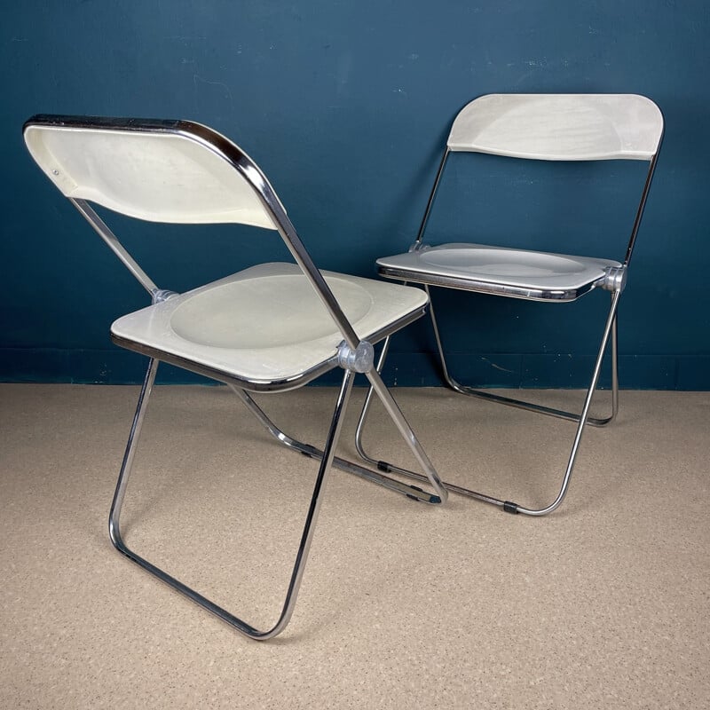 Pair of vintage folding chairs by Giancarlo Piretti for Castelli, Italy 1970