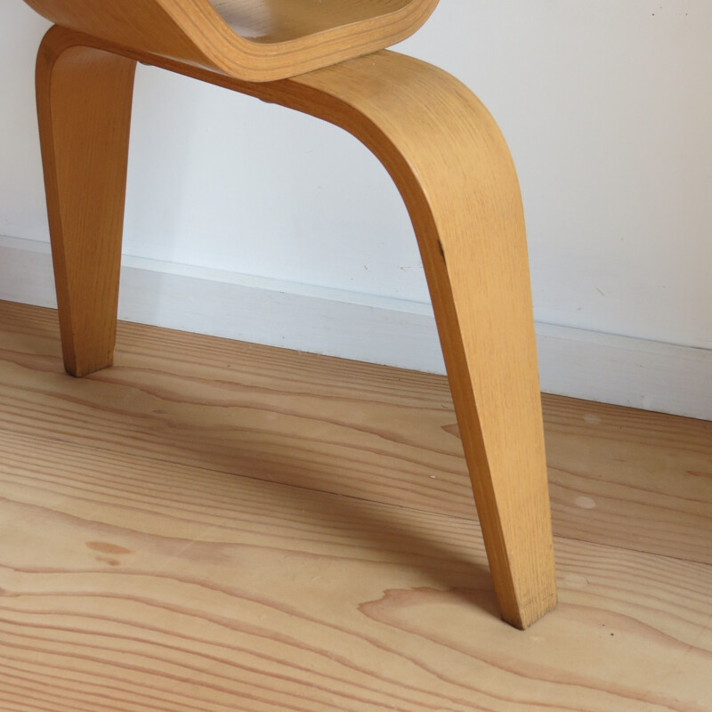 Ensemble de 4 chaises vintage Dcw par Charles Eames pour Vitra, 1999