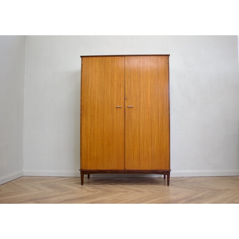 Armoire vintage en teck, Royaume-Uni 1960