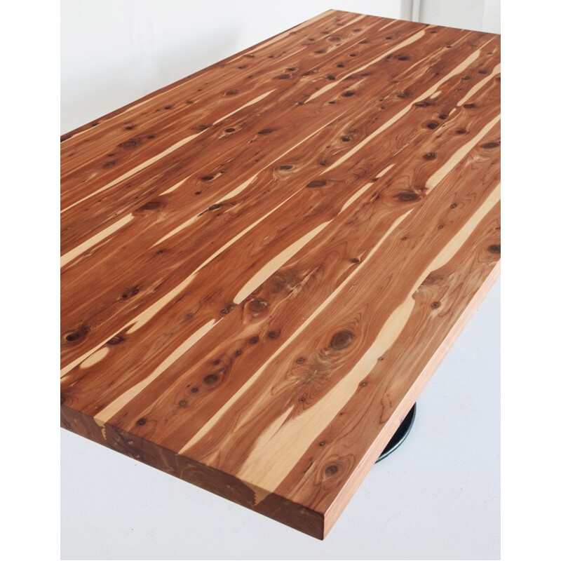 Mesa vintage de madera maciza de ciprés con pata central