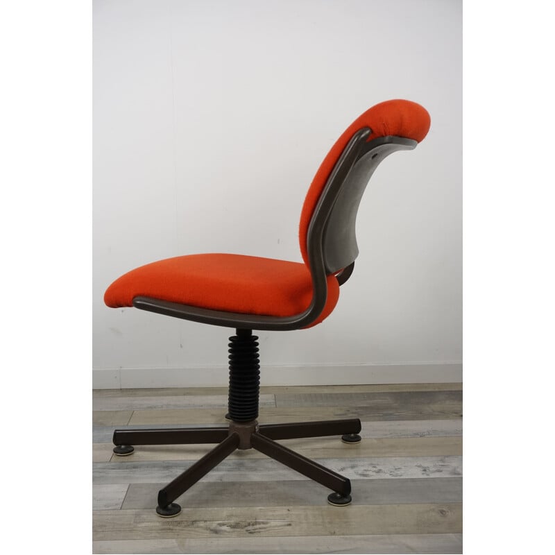 Vintage swivel office chair by Roneo, 1970-1980