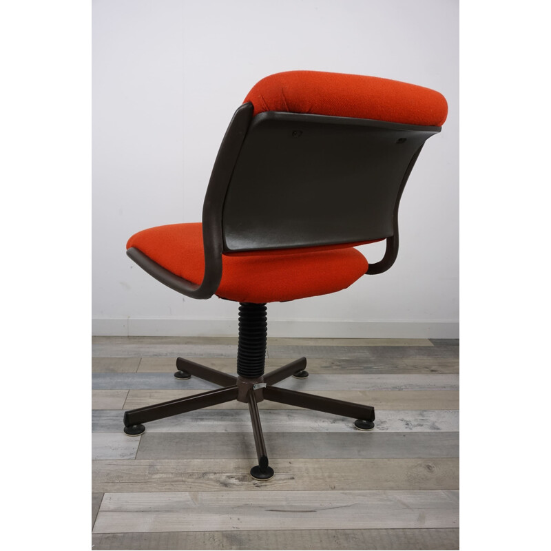 Vintage swivel office chair by Roneo, 1970-1980