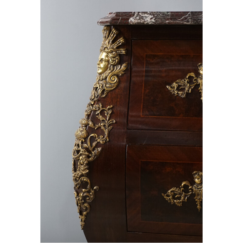 Vintage chest of drawers in mahogany, Amboyna burl and red marble