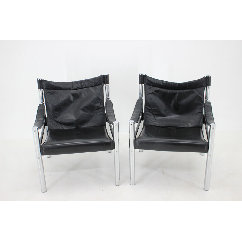 Coppia di sedie Safari vintage in pelle nera e cromo di Johanson Design per Markaryd, 1970