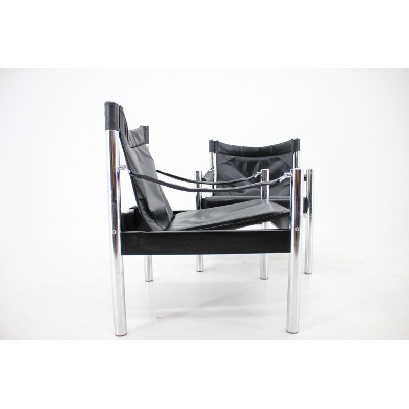 Paire de fauteuils Safari vintage en cuir noir et chrome par Johanson Design pour Markaryd, 1970