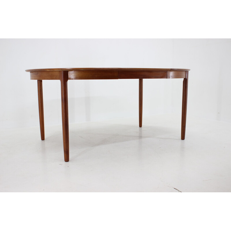 Vintage teak round extendable dining table, Denmark 1960s