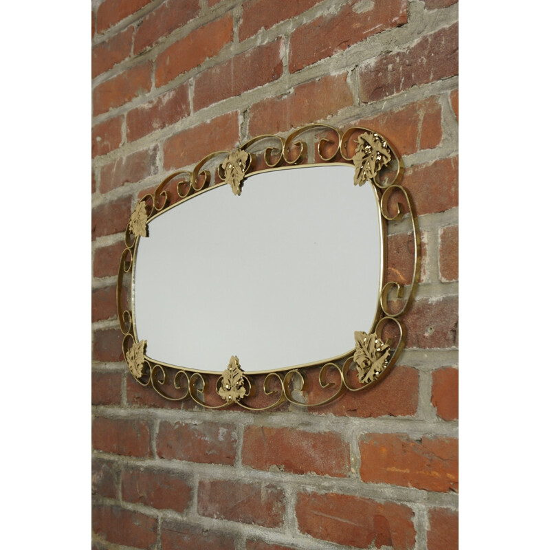 Vintage brass oval mirror, 1950-1960