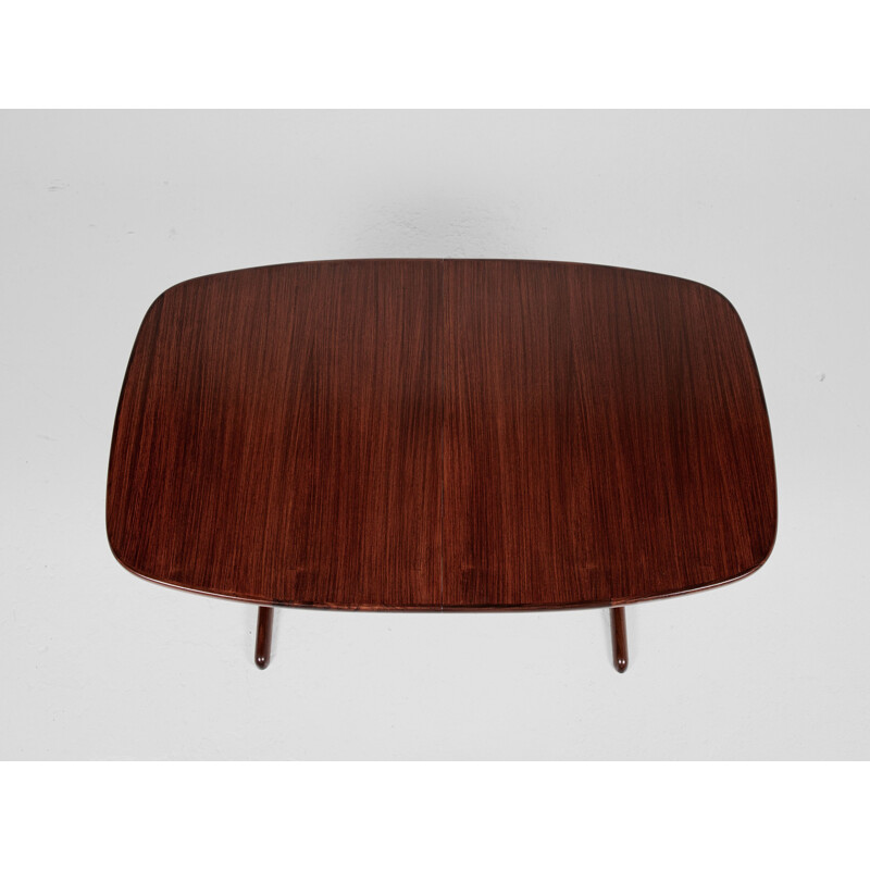 Dänischer ovaler Vintage-Tisch aus Palisanderholz von Skovby, 1960