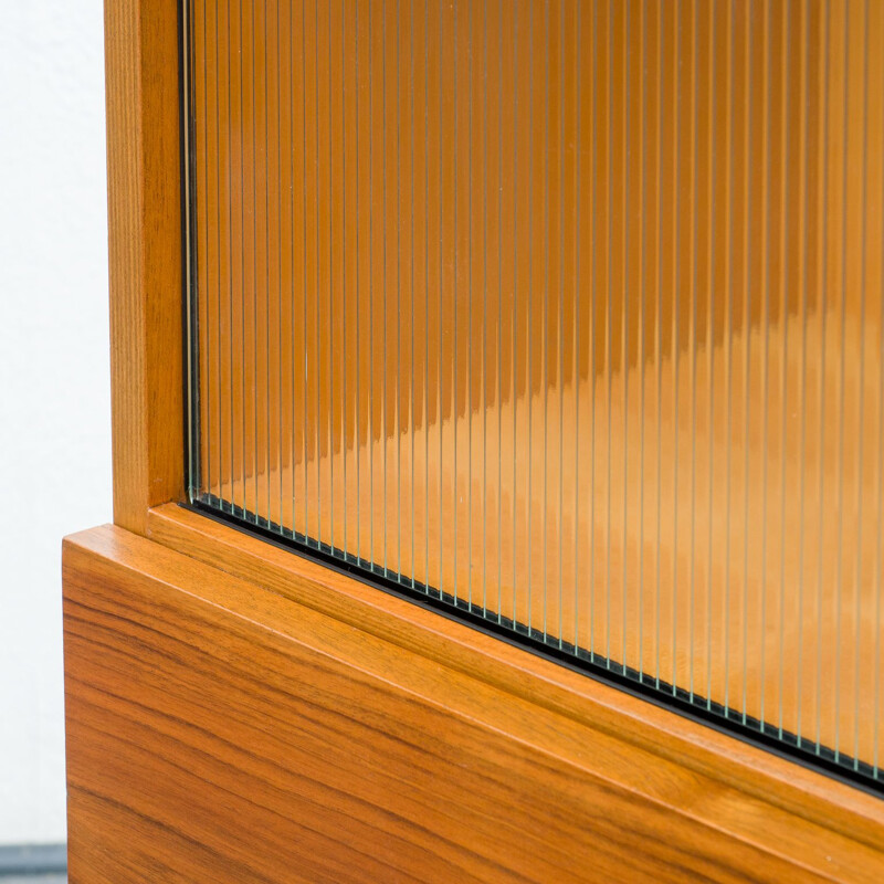 Vintage display cabinet in walnut and structured glass, 1950s