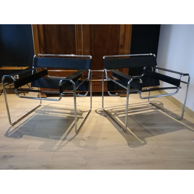 Pair of mid century "Wassily" armchairs, Marcel BREUER - 1980s