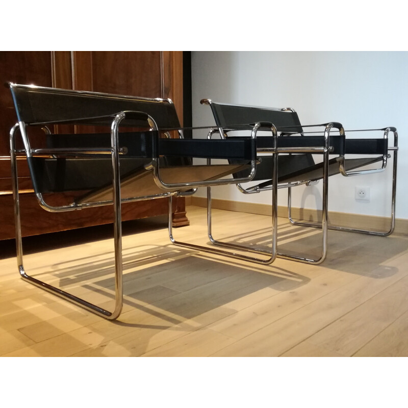 Pair of mid century "Wassily" armchairs, Marcel BREUER - 1980s