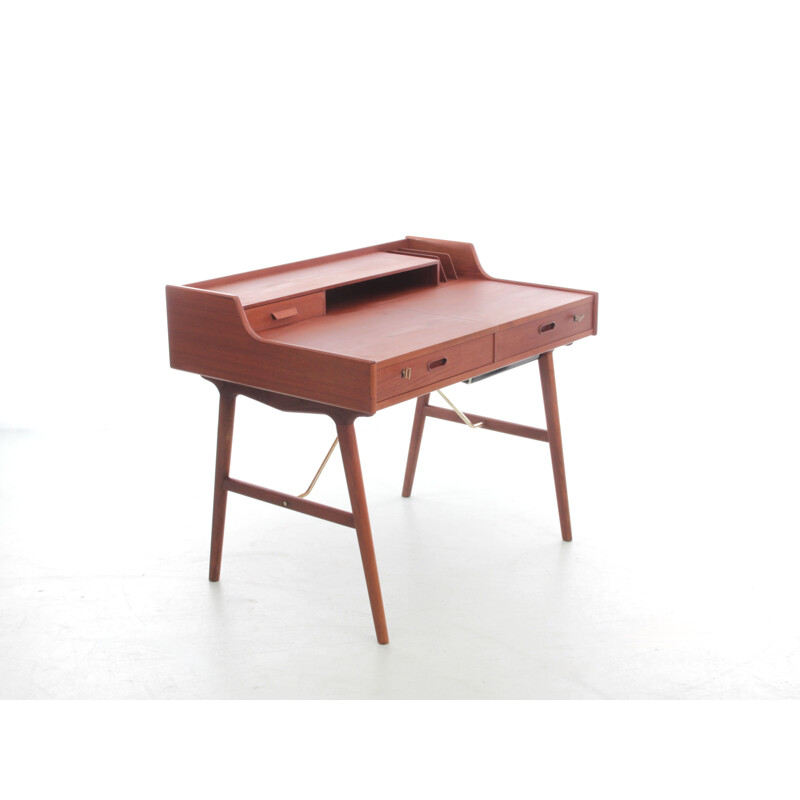 Scandinavian vintage teak dressing table by Arne Wahl Iversen
