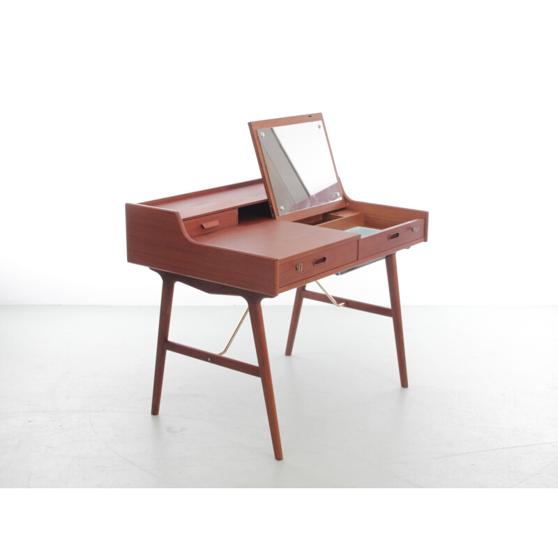 Scandinavian vintage teak dressing table by Arne Wahl Iversen