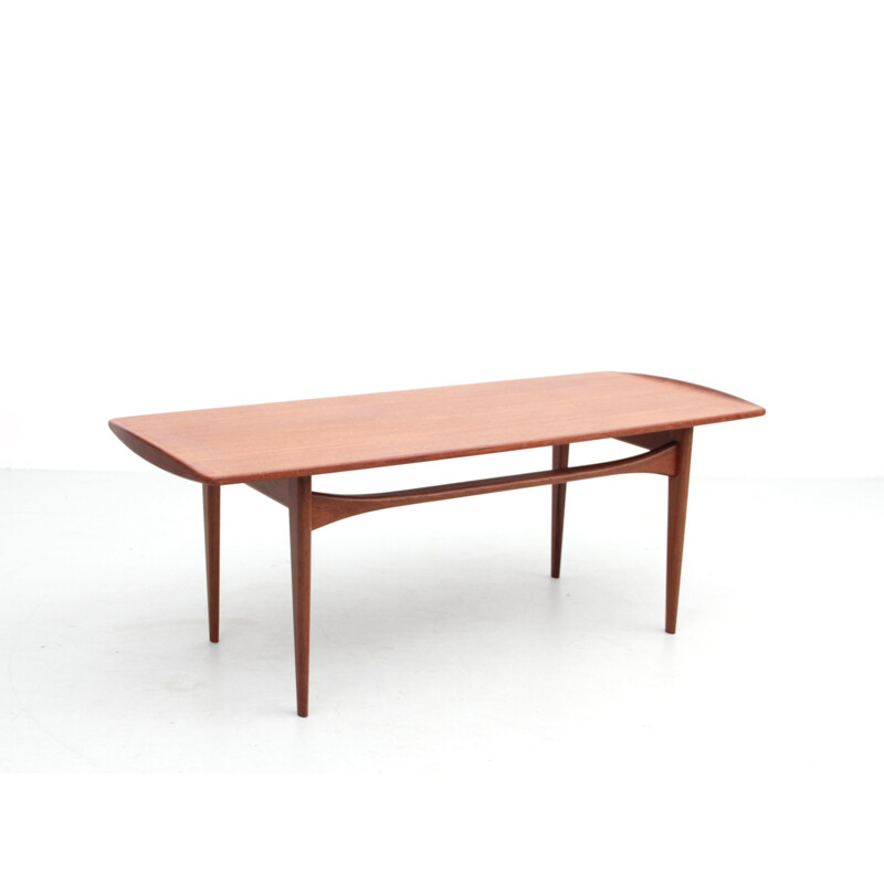 Scandinavian vintage teak coffee table by Kindt-larsen for France and Søn