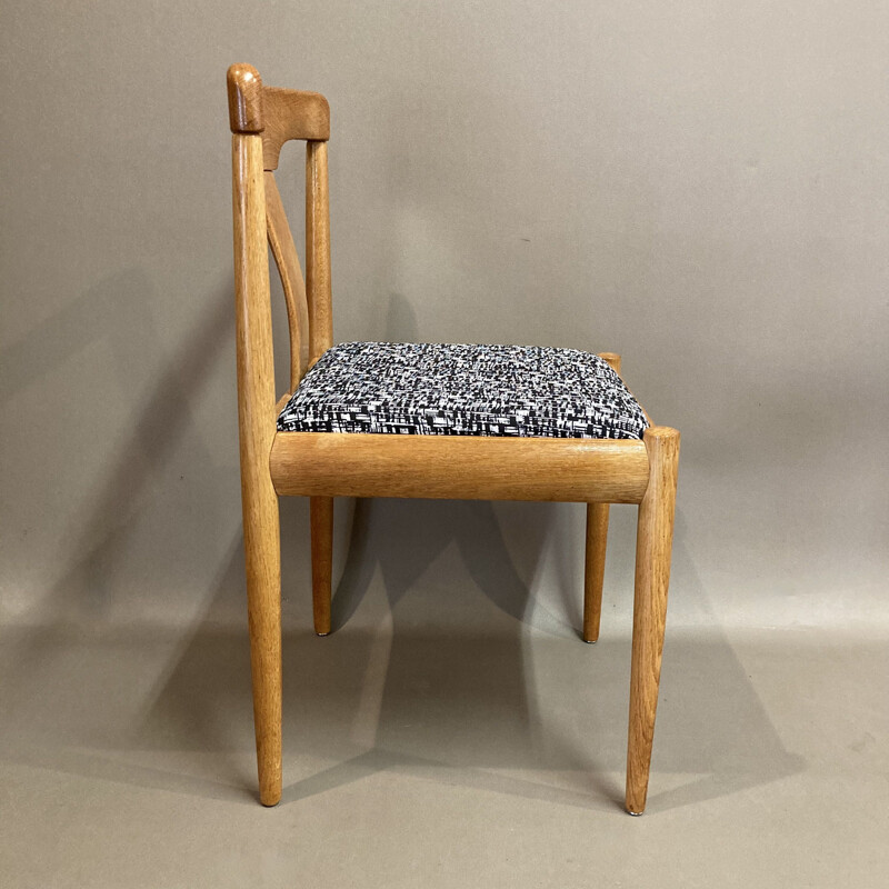 Set van 4 Scandinavische vintage eiken stoelen, 1950