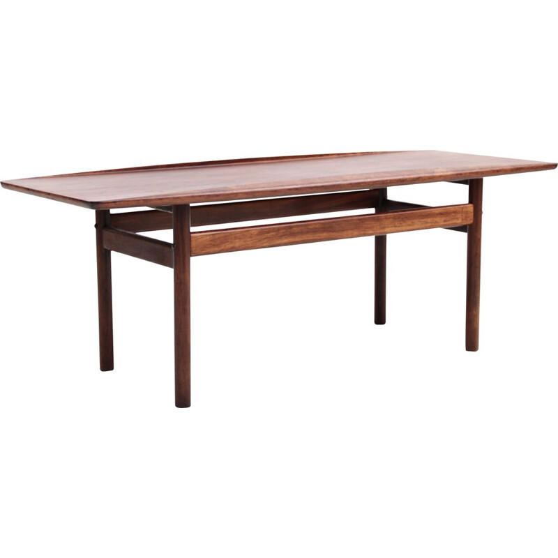 Scandinavian vintage coffee table in Rio rosewood model Gj 106 by Grete Jalk for Poul Jeppersen, 1959