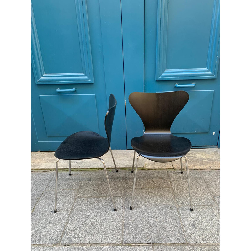 Pair of vintage black series 7 chairs by Arne Jacobsen for Fritz Hansen, 1958