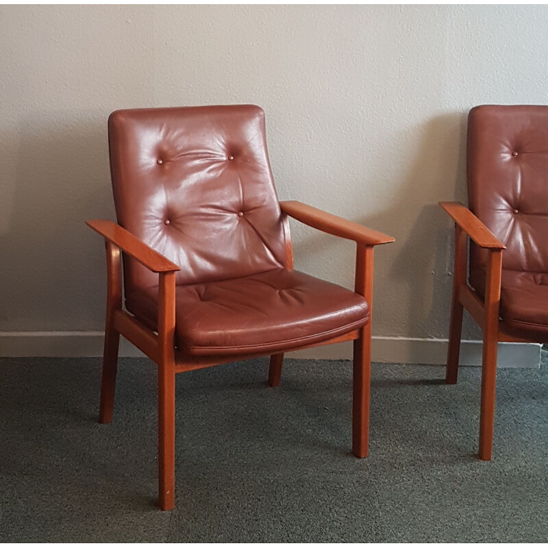 Paire de fauteuils vintage en teck et cuir marron par Arne Vodder pour Sibast, 1960