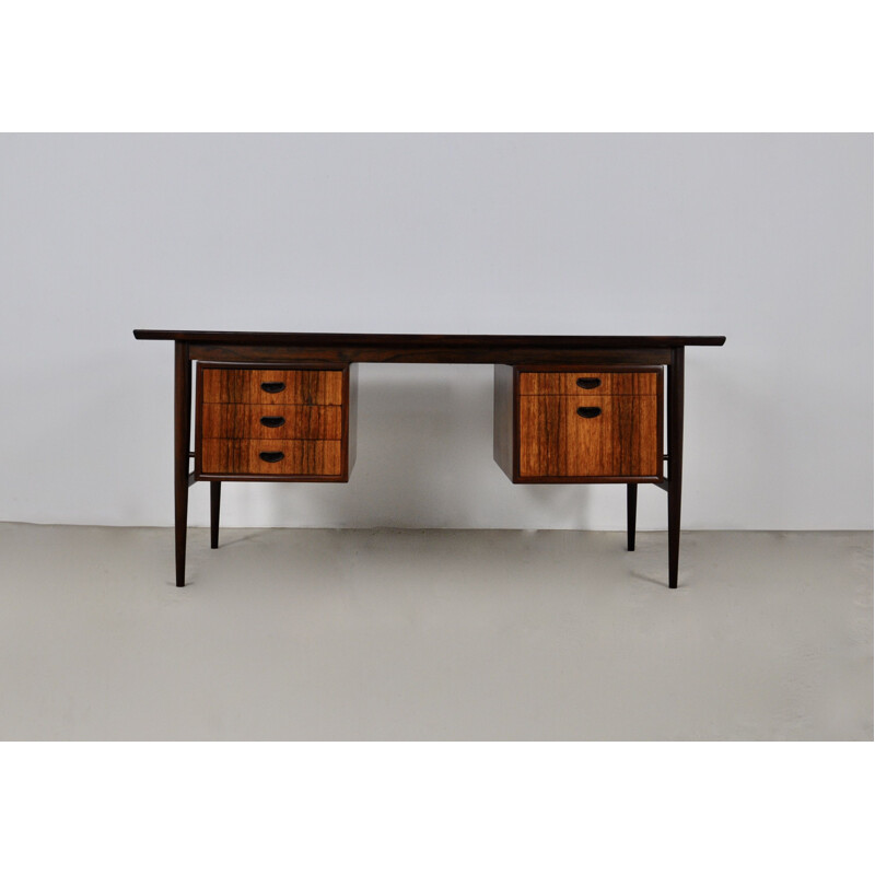 Mesa de madeira Vintage por Oswald Vermaercke para a forma V, 1960