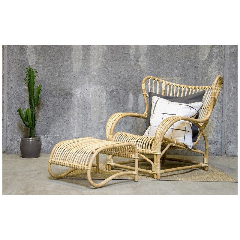 Vintage rattan armchair and an ottoman Teddy model by Viggo Boesen, 1930s