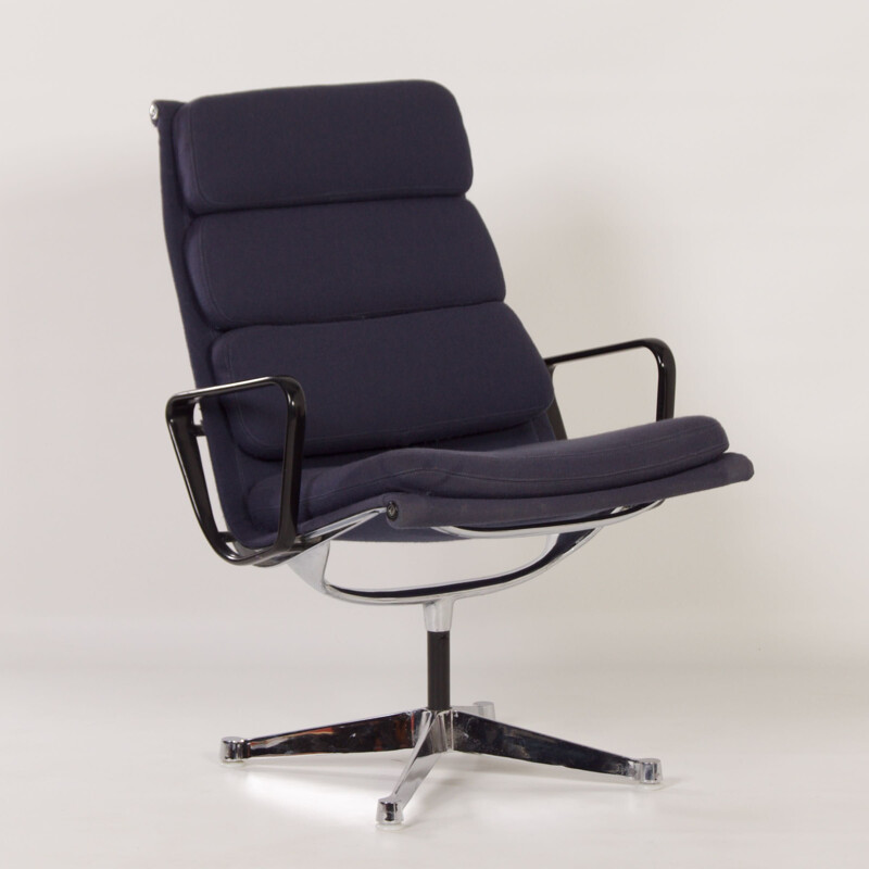 Fauteuil Ea116 vintage bleu Soft Pad par Charles & Ray Eames pour Herman Miller, 1970