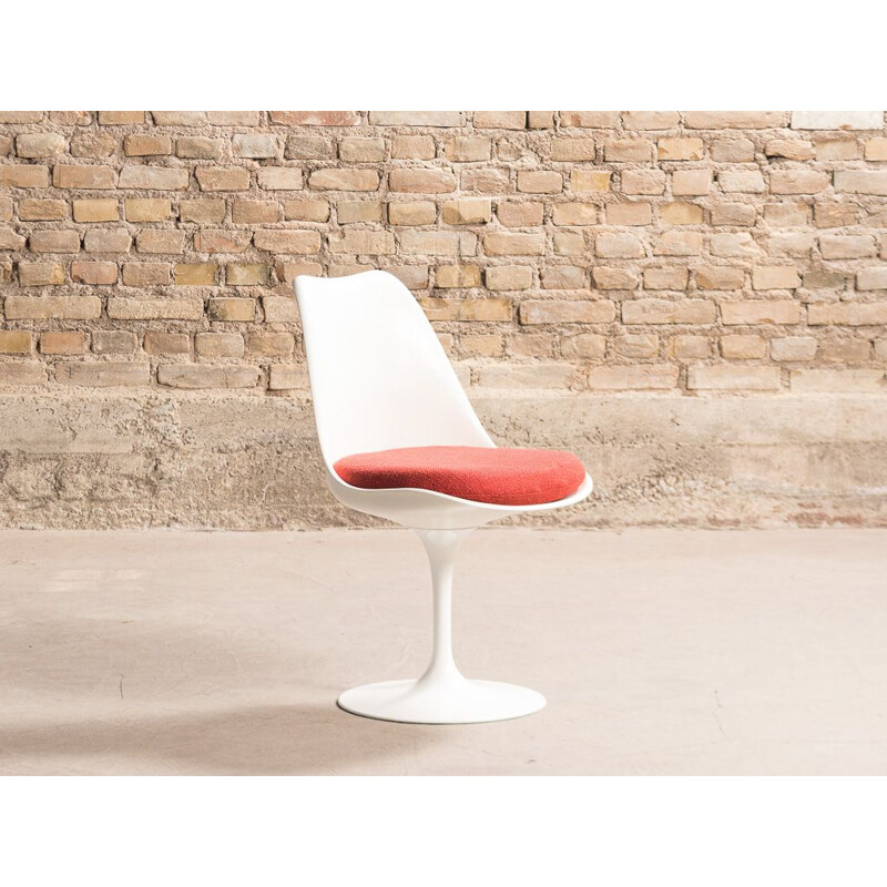 Set of 5 Tulip chairs model 151 by Eero Saarinen for Knoll International, 1950s
