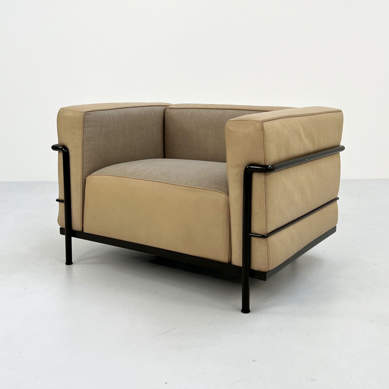 Vintage LC3 Grand Confort armchair by Le Corbusier for Cassina, 2000s