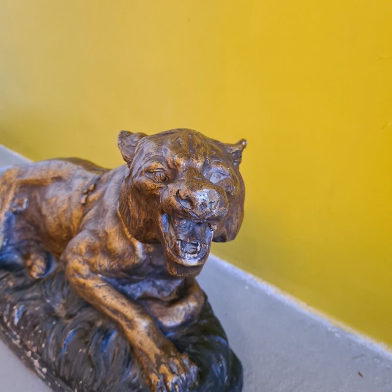 Statue française vintage en plâtre d'un tigre par Jb Paris