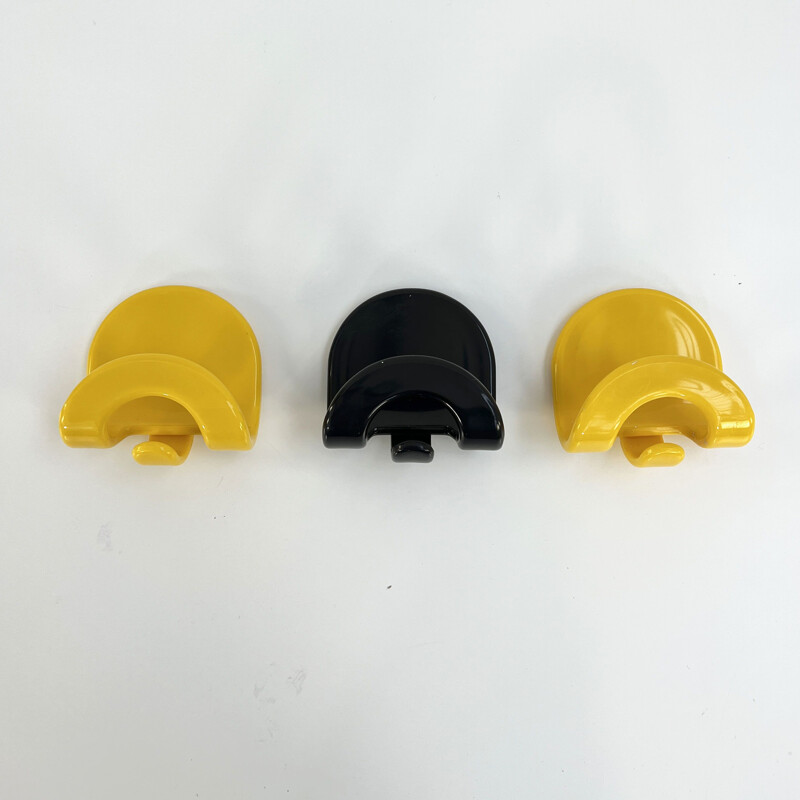 Set of 3 vintage Italian yellow & black plastic hooks, 1970s