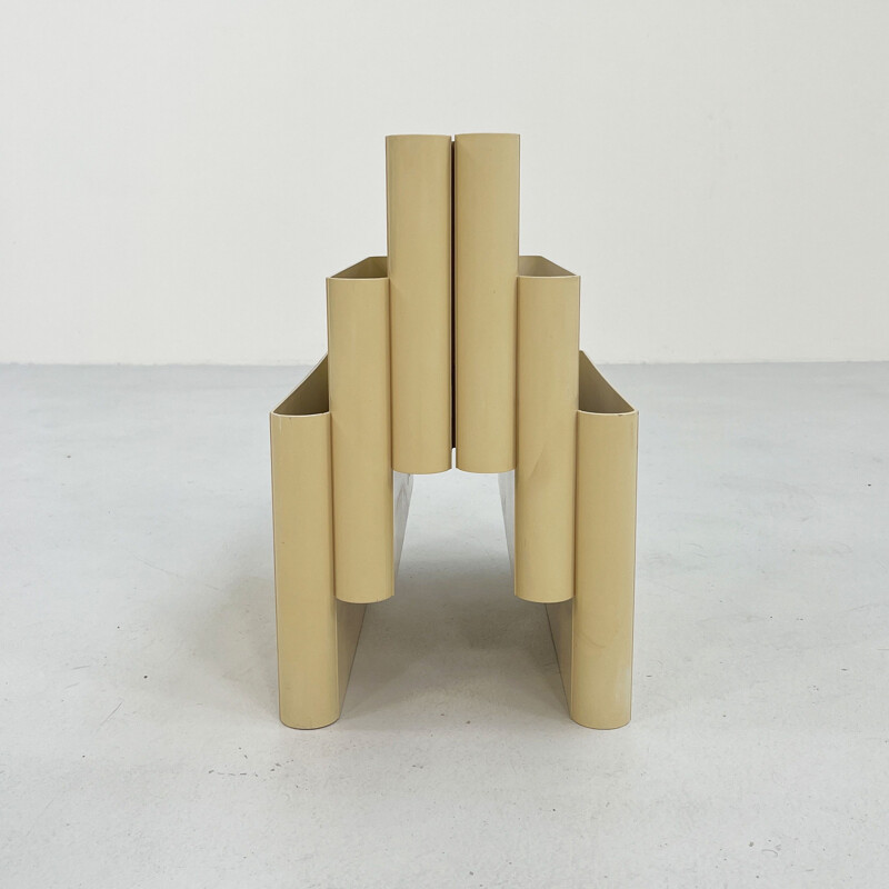 Vintage cream magazine rack by Giotto Stoppino for Kartell, 1970s