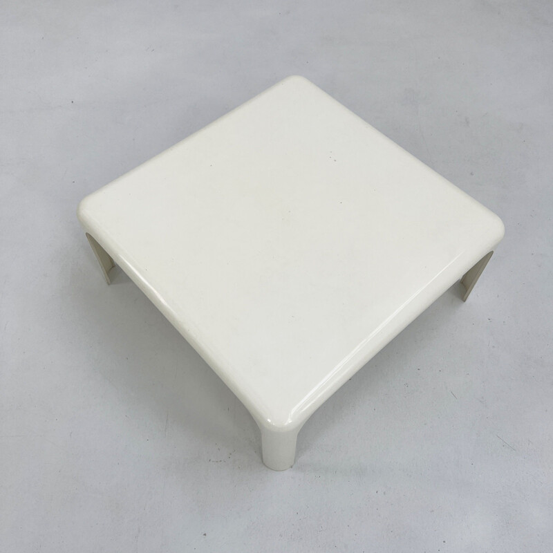 Demetrio 70 vintage white coffee table by Vico Magistretti for Artemide, 1960