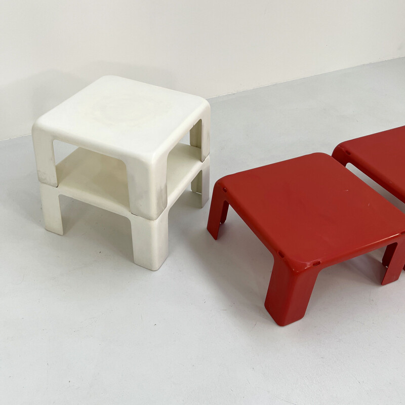 Vintage Quattro Gatti white and red side tables by Mario Bellini for C&B  Italia, 1960s