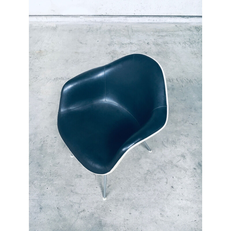 Cadeirão de couro Vintage de Charles e Ray Eames para Herman Miller, EUA 1960