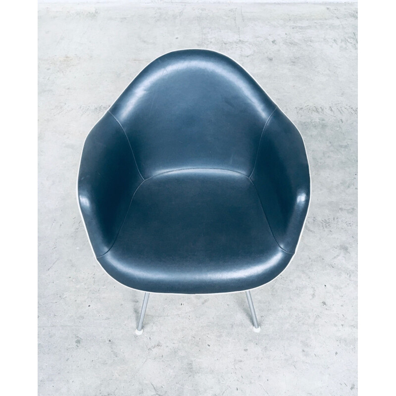 Vintage leather armchair by Charles and Ray Eames for Herman Miller, USA 1960