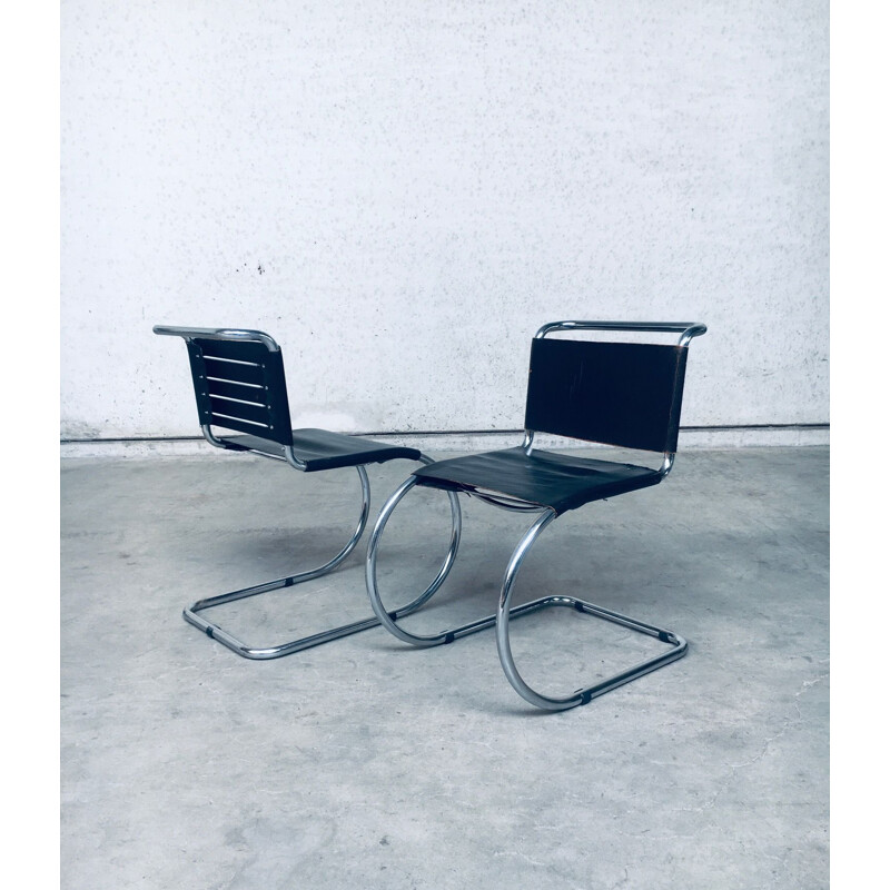 Paar Vintage-Cantilever-Stühle MR10 in Schwarz, Italien 1960