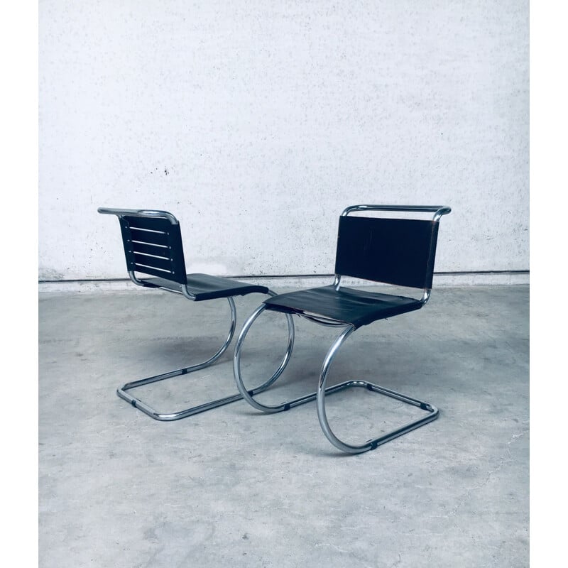 Pair of vintage MR10 cantilever chairs in black, Italy 1960s