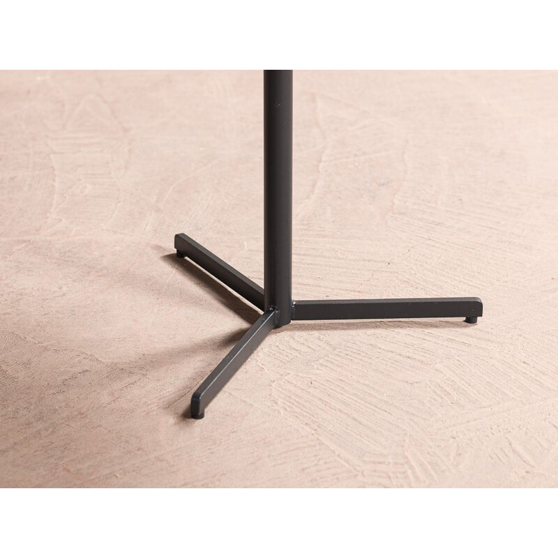 Vintage-Apoint-Tisch aus schwarzem Metall