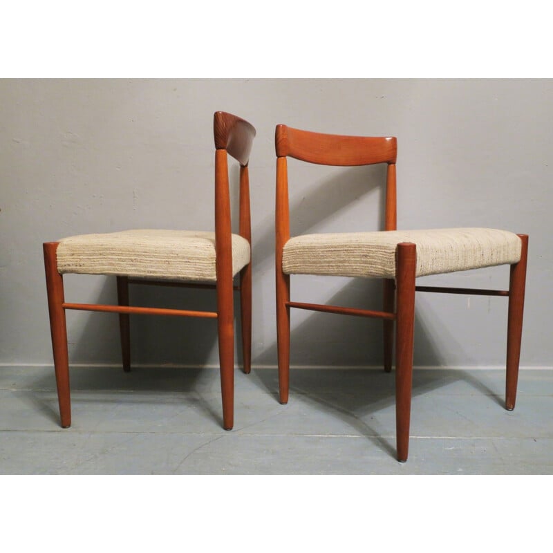 Paar vintage Deense teakhouten stoelen van H.W. Klein, 1960