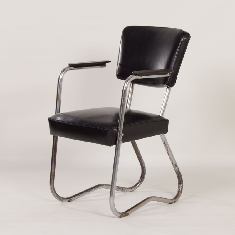 Mid-century Bauhaus tubular chair with armrests, 1930s