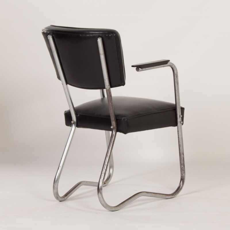 Mid-century Bauhaus tubular chair with armrests, 1930s
